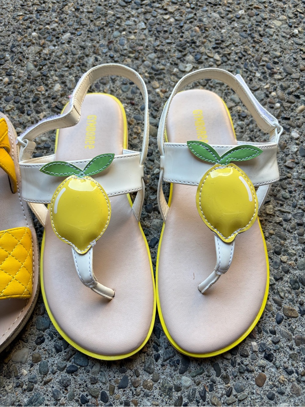 Gymboree Kids Yellow Sandals Y2 - Picture 3 of 5